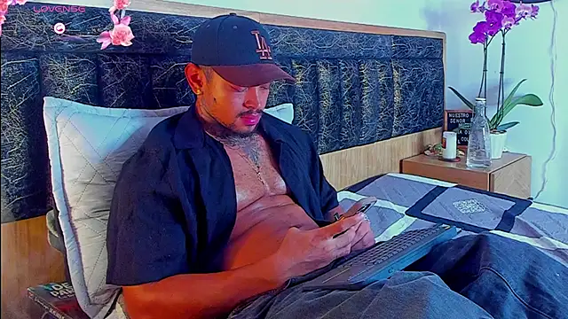 Stiven_collins Live XXX-chat