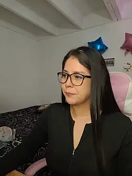 XXX chat uživo modela aimee_fordd