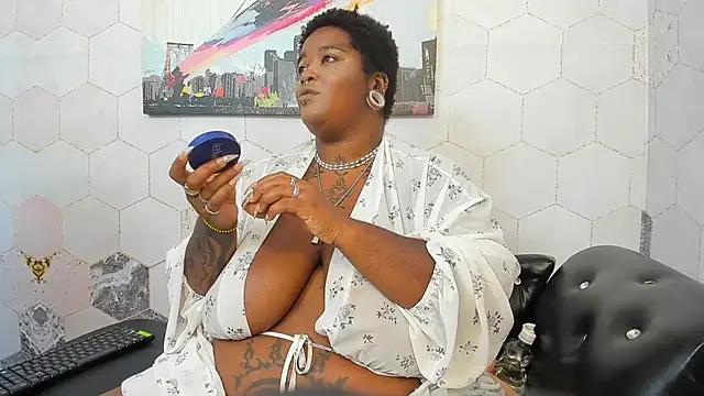 Anaa_Fuentess' Live XXX Chat