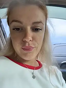 HarrietDartn Live XXX chat