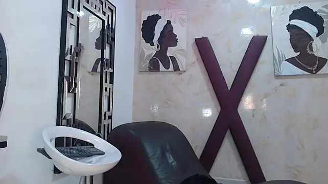 GOLDEN_BOSS' Live XXX Chat
