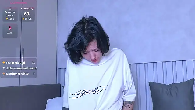 Elarae 即時 XXX 聊天