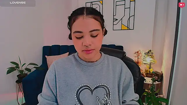 nicemiiaa7_ Live XXX-Chat