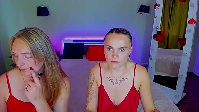 XXX chat uživo modela MagicEyess