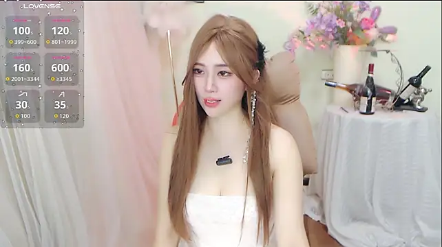 Lilier-BBsexy 即時 XXX 聊天