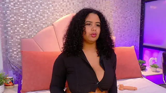 KarlaRonso Chat XXX in diretta