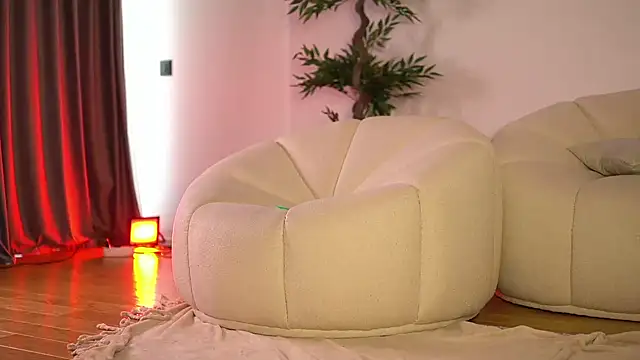 XXX chat uživo modela Cherrysweett
