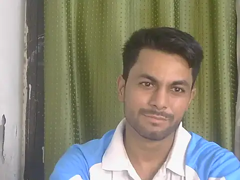 Stubborndesiboy Chat XXX live