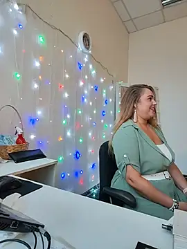 Juicy_PeachLux – Live XXX-chat