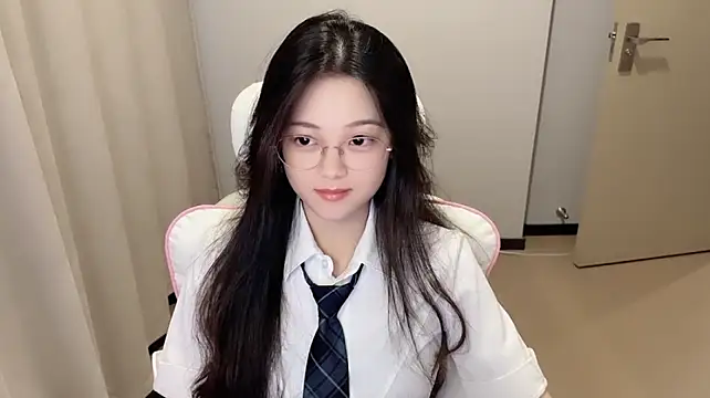 max688's Live XXX Chat