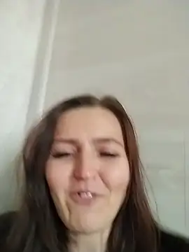 SweetyMommy77 Webcamshow