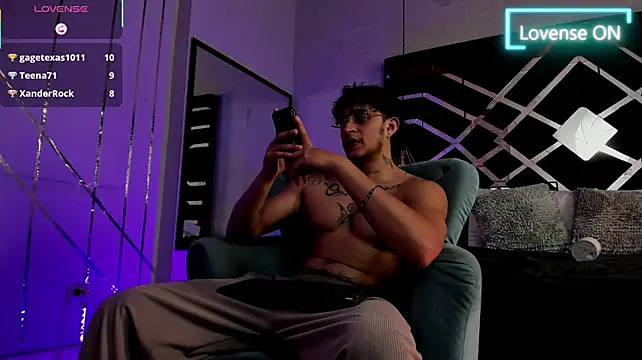 JayTaylorr Live XXX-chat