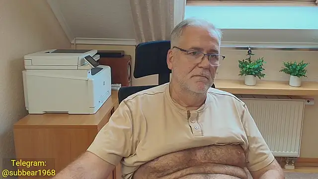 Czat XXX na żywo – subbear1968