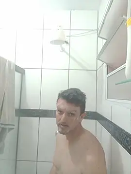 Chat +18 de Suamulherfeliz ao vivo