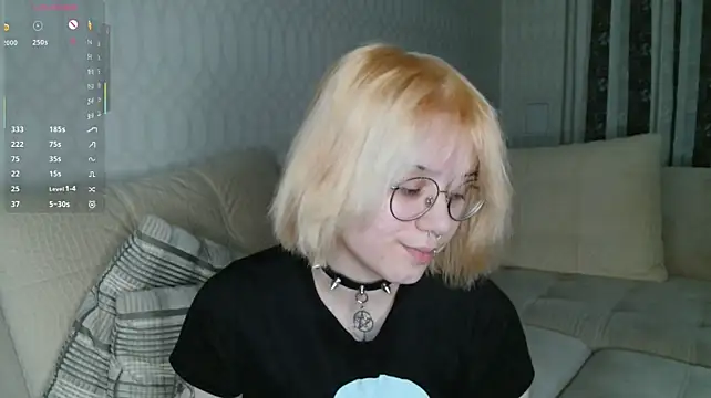 KellePourier Chat XXX live