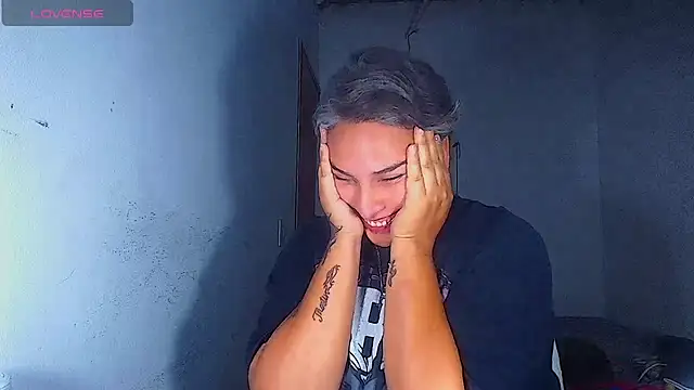Yessi_rousse XXX чат на живо