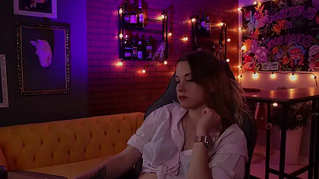 VireliaMoonfall Adlı Modelin Canlı XXX Sohbeti