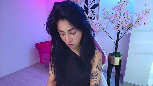 Rainy_doll Adlı Modelin Canlı XXX Sohbeti