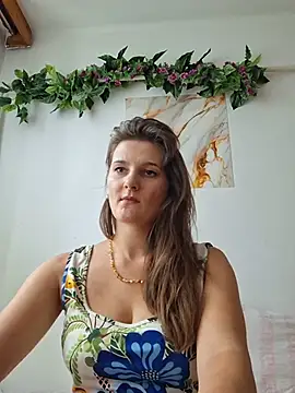 צ'אט XXX בשידור חי של Nika_aa