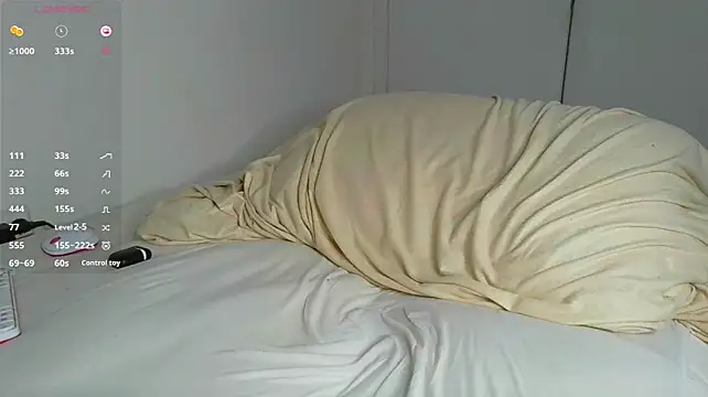 AlexNovakk Chat XXX in diretta