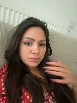 JustLora Adlı Modelin Canlı XXX Sohbeti