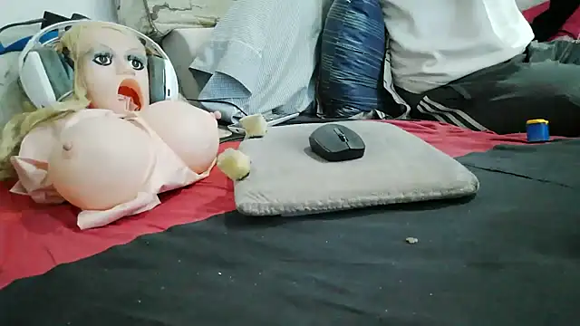 messi_syssy Adlı Modelin Canlı XXX Sohbeti