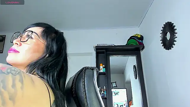 Chat XXX ao vivo de Vicky_hotmilf