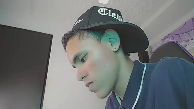 Chatroom XXX en direct de Asher_athlets