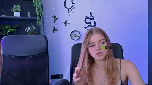 Živý XXX chat lisa_dark_