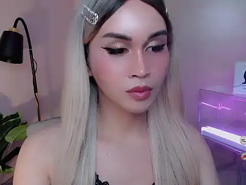 Chat XXX ao vivo de AlodiaOfCums