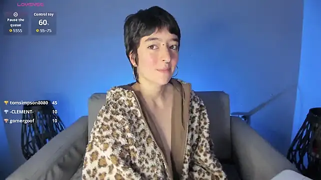 Atheena__ Adlı Modelin Web Kamerası Şovu