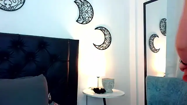 NatalyGuzman26 Adlı Modelin Canlı XXX Sohbeti