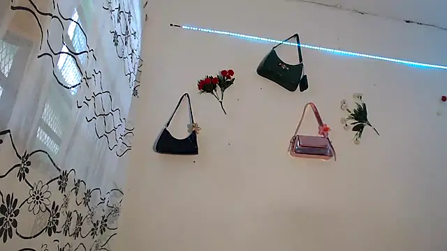 Barbianaa671 – Live XXX-chat