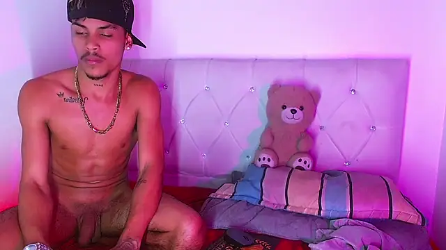 Angel_foxc13 Adlı Modelin Canlı XXX Sohbeti