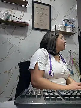 Melany-1 Adlı Modelin Canlı XXX Sohbeti
