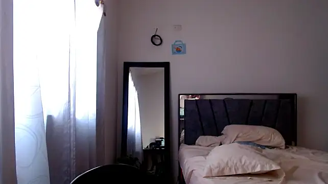 Chat +18 de tezza_smith ao vivo