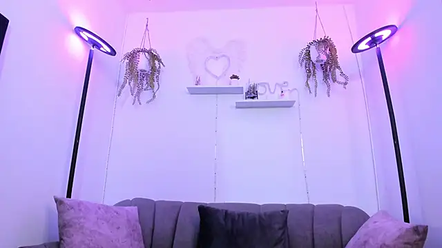 Chat XXX en directo de Mia_lucchi
