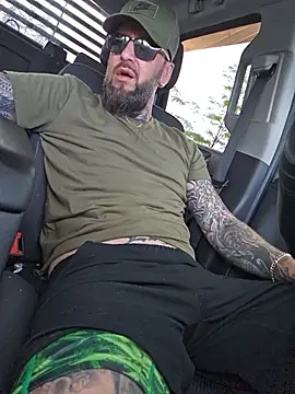 Beardedtattood – Live XXX-chat