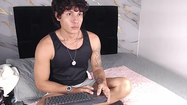 Živý XXX chat MaximilianRoth