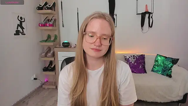 NancyHottie's Live XXX Chat