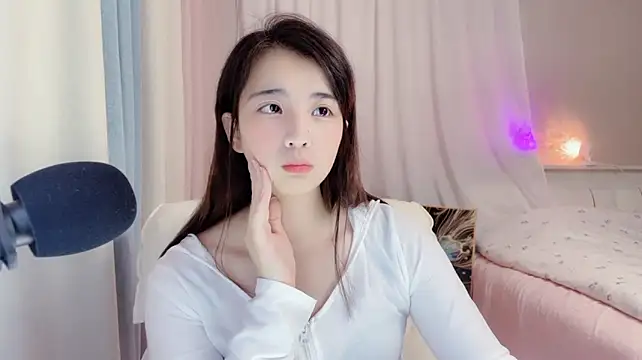 amy-6668's Live XXX Chat