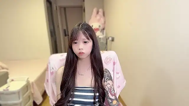 xiaobaozi-520のライブXXXチャット