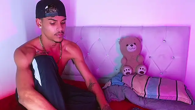 دردشة Angel_foxc13 الجنسية المباشرة