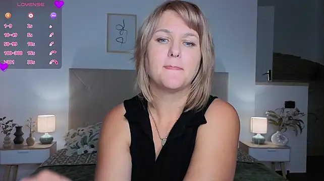 Your_Mashaa's Live XXX Chat