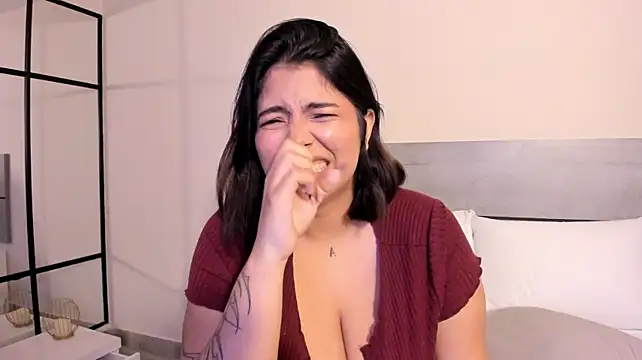 CortanaAdamss 라이브 XXX 채팅
