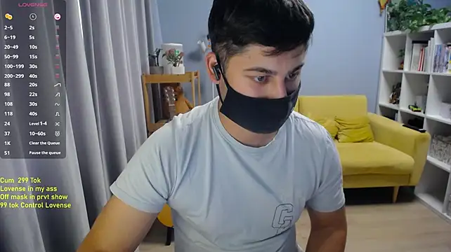 Tomguys Chat XXX in diretta