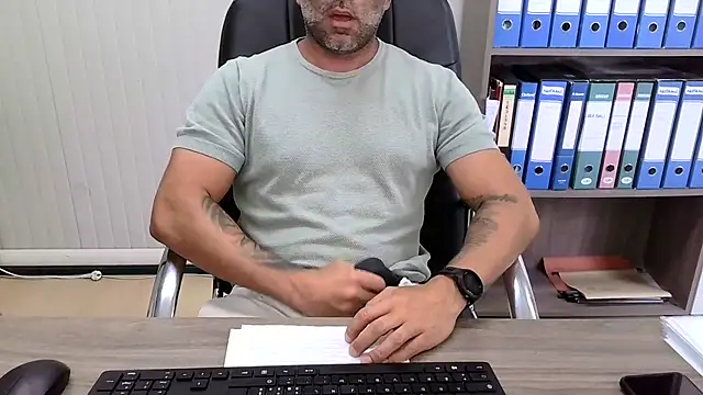 Chat +18 de Evasionee ao vivo