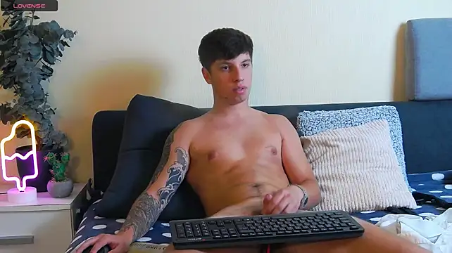 Онлайн чат XXX ThomasEdisonn