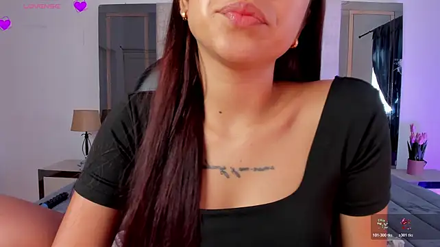 Chat XXX ao vivo de CarolineFyre