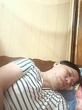 Chat XXX ao vivo de Chilly-wet